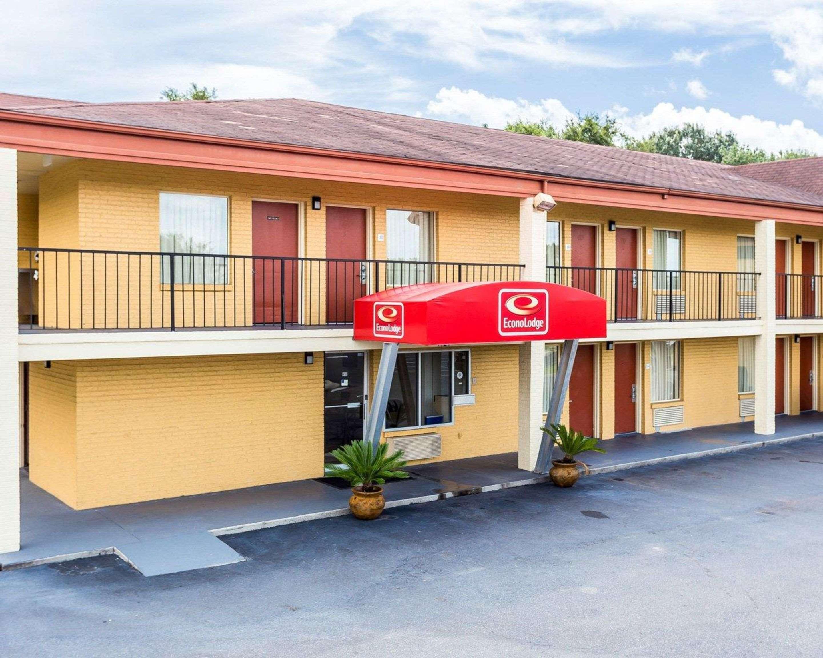 Econo Lodge Coliseum Чарлстон Екстер'єр фото